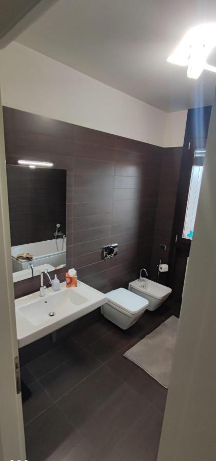 Santa Gilla Apartment 卡利亚里 外观 照片
