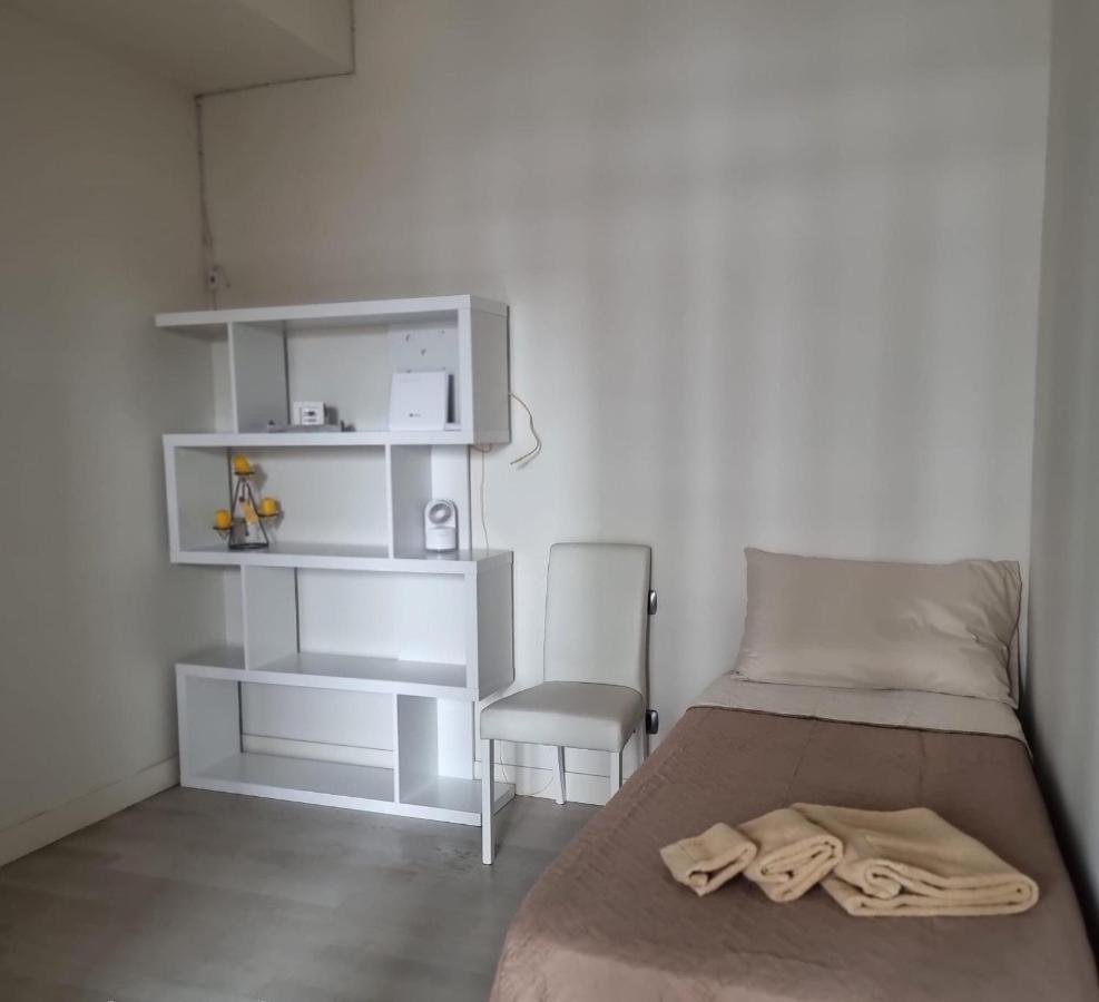 Santa Gilla Apartment 卡利亚里 外观 照片